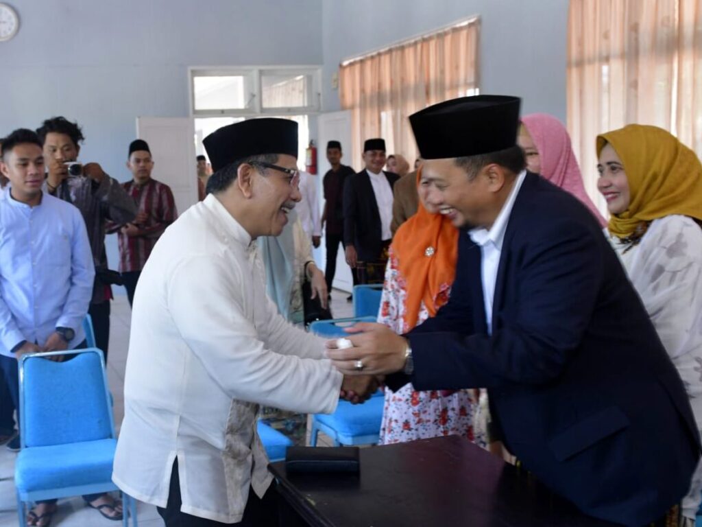 Pj Wali Kota, Sekda dan Pimpinan SKPD Makassar Temui IAS