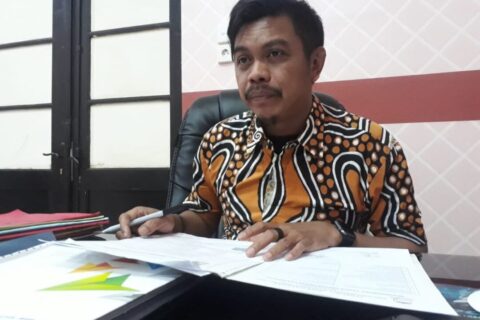 Kadis PMPTSP Makassar Harapkan Seluruh Kabid Baru Perkuat Pengetahuan Data Base