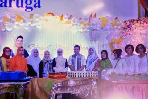 Wali Kota Iqbal Doakan Liestiaty Di Usia 55 Tahun