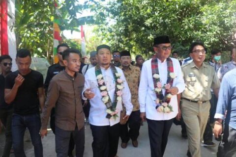 Iqbal Dampingi Gubernur Nurdin Abdullah Resmikan Kantor Camat Kepulauan Sangkarrang