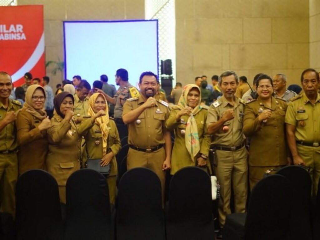 Ruly Nurdin Boyong Lurahnya ke Acara Silaturahmi “Makassar Damai untuk Indonesia”