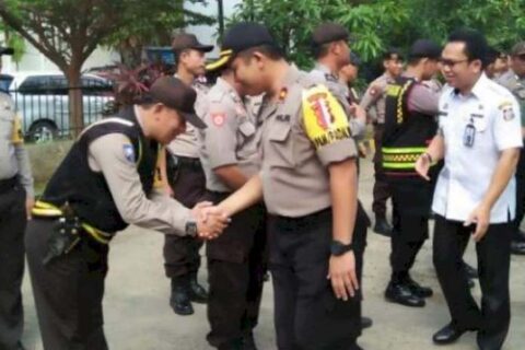Hadiri Halalbihalal Polsek Makassar, Sekcam Makassar Harap Kolektivitas Unsur Tripika Lebih Baik