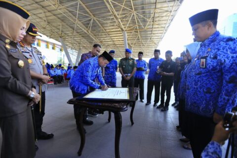 Upacara Kedisplinan Iqbal Ingatkan Bijak Menggunakan Sosial Media