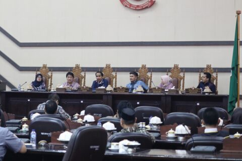 KPK Diskusi Bersama DPRD Makassar Bahas Peningkatan PAD