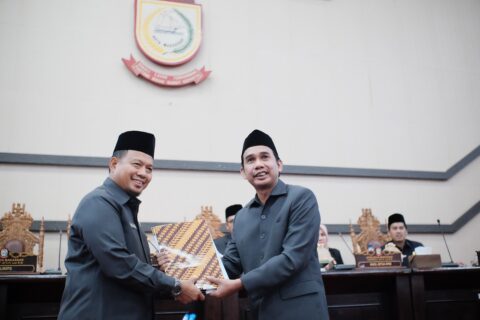 Target PAD Rp 1,6 Triliun, DPRD Makassar Sahkan APBD 2020