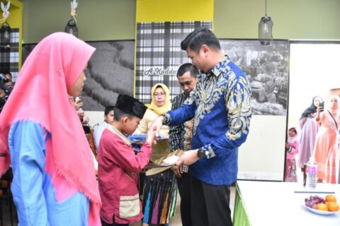 Bupati Adnan Harap Anak Yatim Piatu Berani Bercita-cita Setinggi Langit