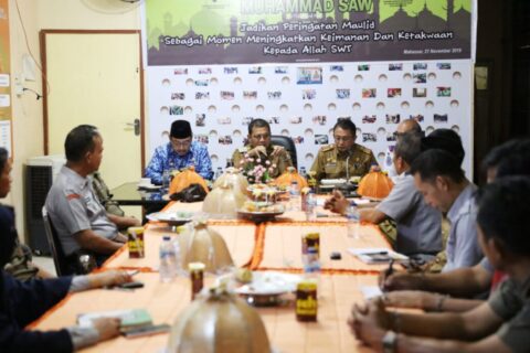 Pimpin Rapat Koordinasi PD Pasar, Iqbal Tekankan Pembenahan dan Kebersihan Pasar