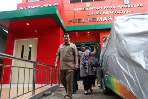 Hari Pertama Berkantor Pasca Libur Tahun Baru, Iqbal Tinjau Empat Puskesmas