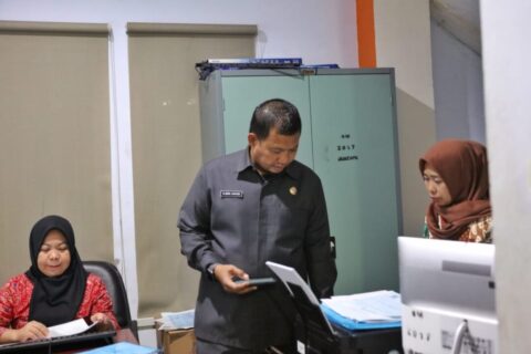 Wali Kota Makassar Pastikan Pelayanan Dukcapil Normal
