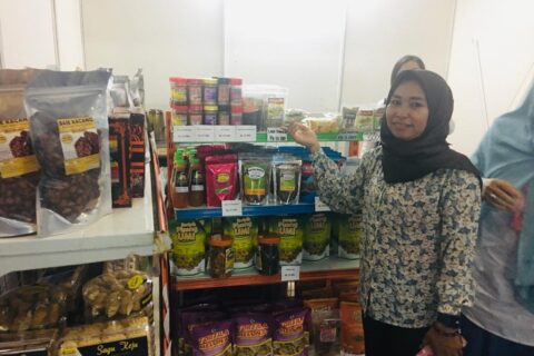 UKM Garnita Nasdem Perkenalkan 70 Produk Andalan Lutim