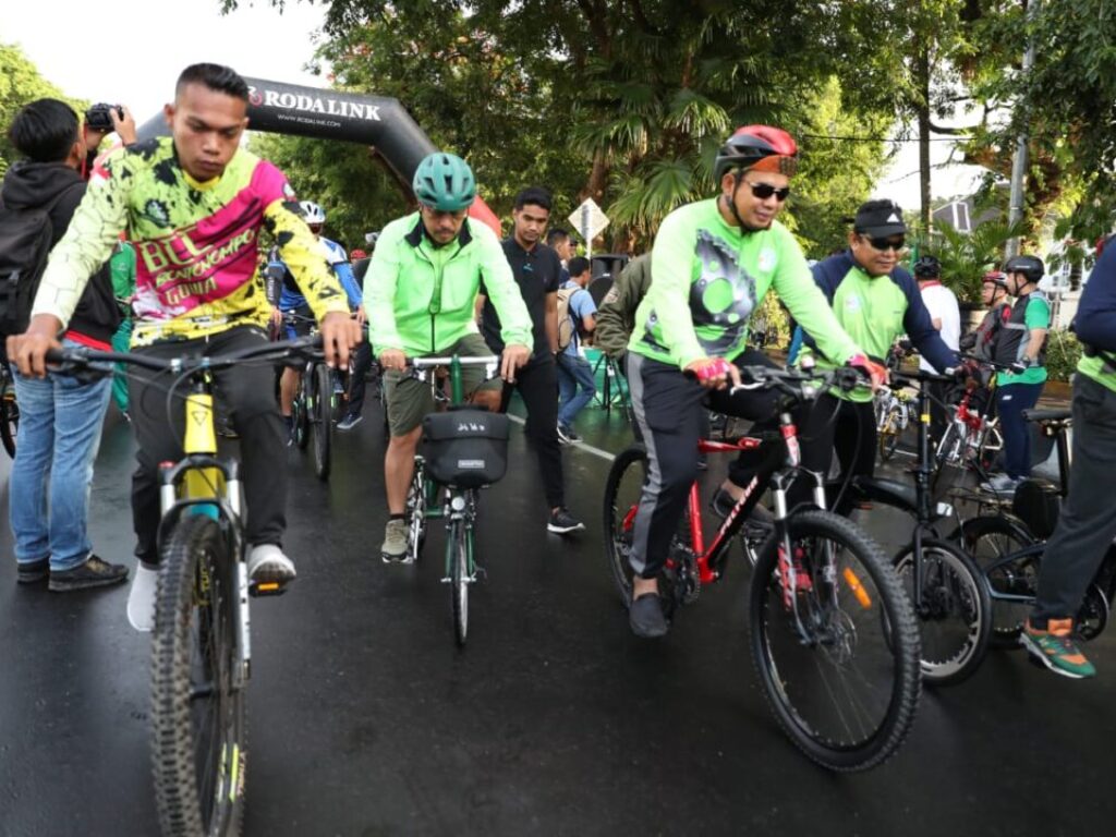 Hadiri Sepeda Santai NU, Iqbal Serukan Syiar Lewat Bersepeda