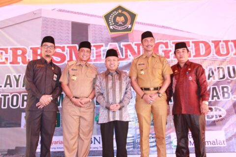 Dirjen PHU Resmikan Gedung PLHUT Wajo