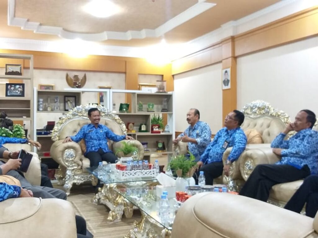 Antisipasi Penyebaran Corona, Kakanwil Kemenag Gelar Ratas dan Terbitkan Surat Edaran