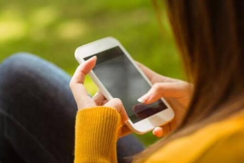 Karena Corona, Sepasang Pengantin Menikah Via Video Call