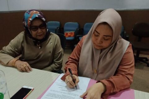 Komisi A Makasssar Tandatangani Penutupan Penjualan Minol di Mall