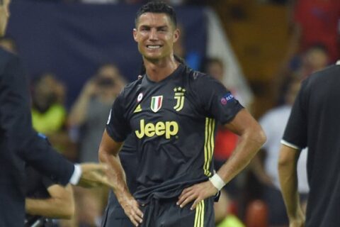 Juventus Krisis Finansial, Ronaldo Diprediksi Bakal Kembali Ke MU