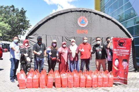 PDIP Sulsel Salurkan Bantuan Makanan dan Minuman