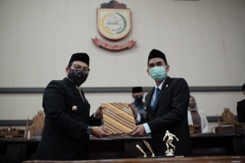 DPRD Makassar Sampaikan Rekomendasi LKPJ Walikota Makassar TA 2019