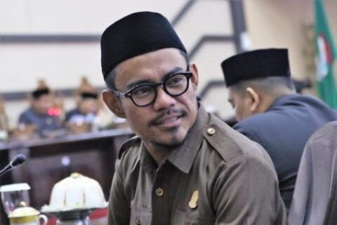 Dewan Makassar Minta Perusahaan Bayarkan THR Karyawan