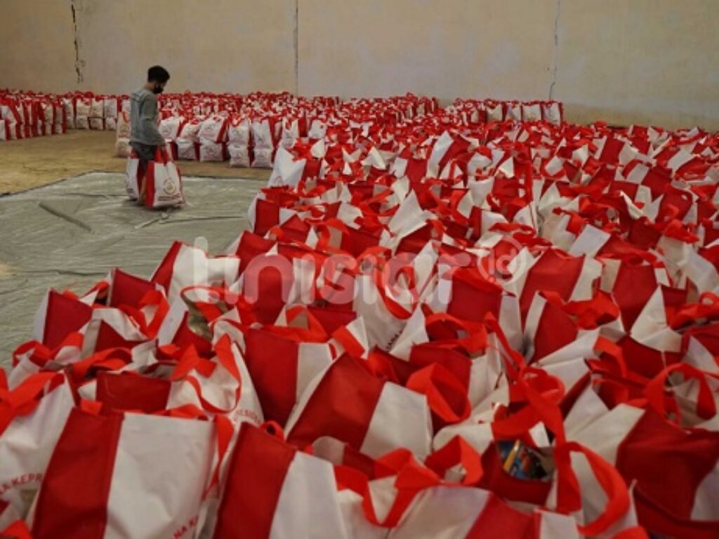 FOTO: Sembako Bantuan Presiden Jokowi