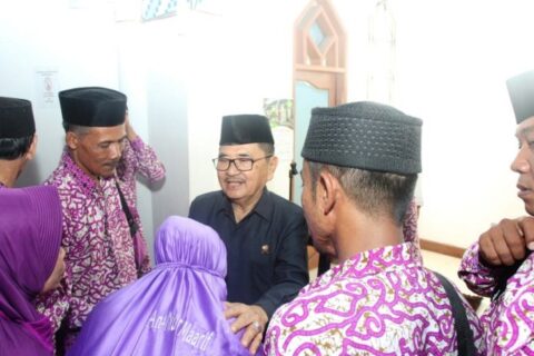 Lepas 30 Jamaah Umroh Gratis, Pemkot Palopo Apresiasi Imam Masjid dan Guru Mengaji