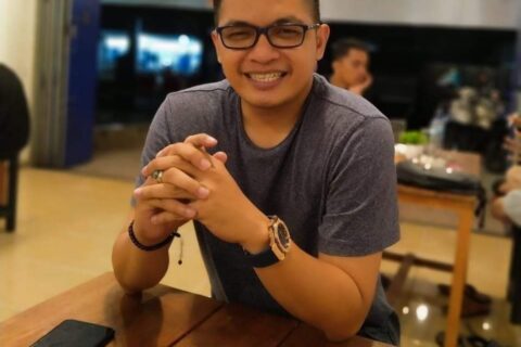 Opini : ‘Orang Belakang’, Bayang-Bayang Kekuatan