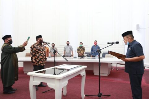 Lantik Pejabat, Walikota Palopo Ingatkan ASN Terikat Aturan