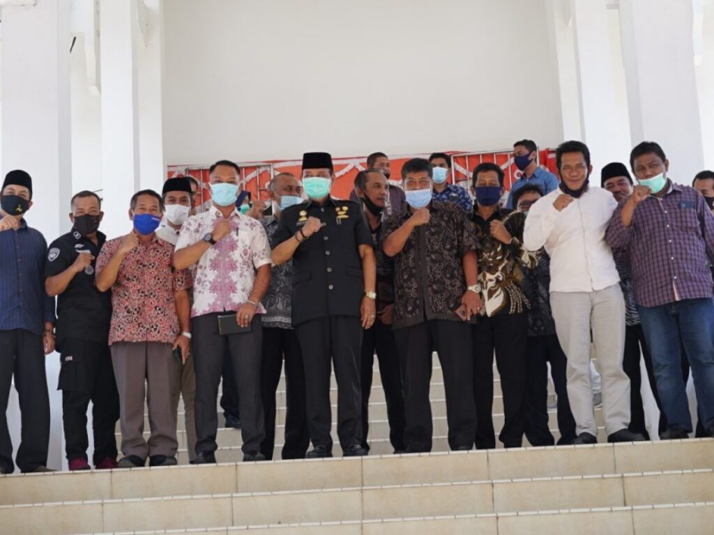 Bahas APBD Perubahan 2020, Bupati Luwu Jawab  Pandangan Fraksi-fraksi DPRD