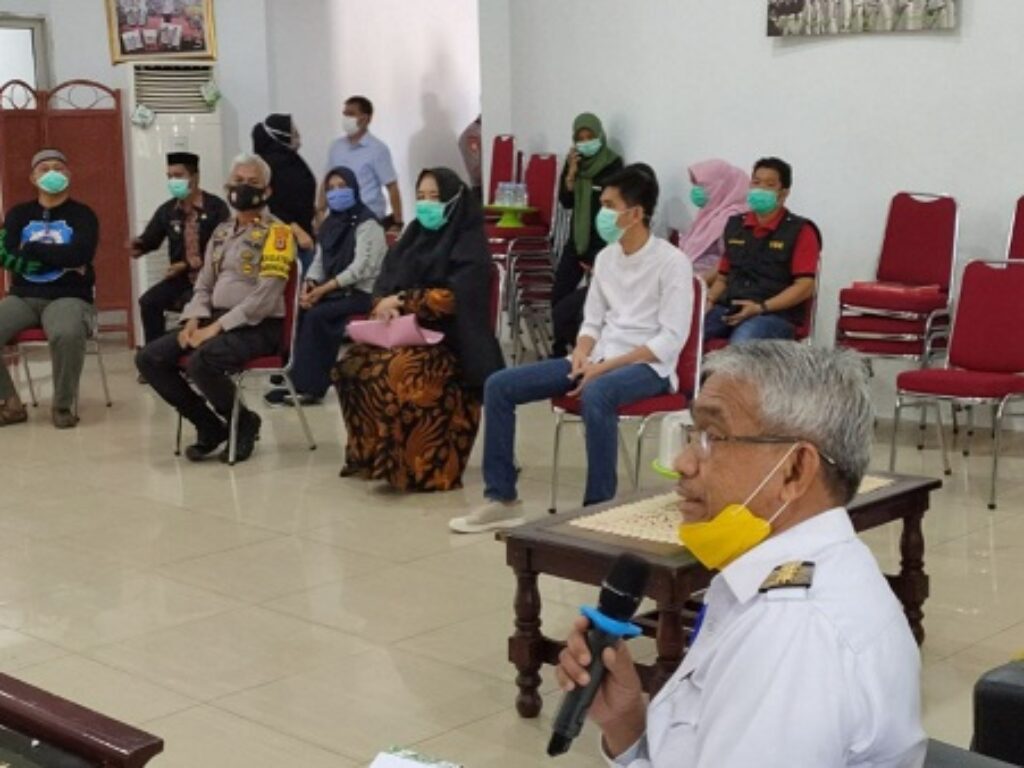 Bupati Lutim Nilai Kesadaran Masyarakat Pakai Masker Meningkat