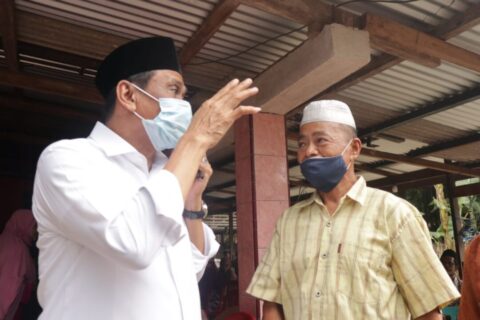 Warga Lampoko Inginkan Suardi Saleh Tetap Pimpin Barru