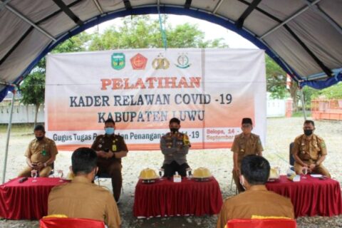Tim Gugus Tugas Luwu Latih Kader Relawan Covid-19