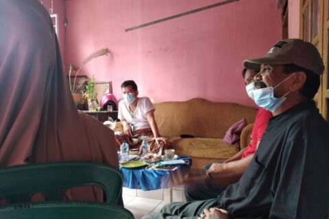 Kampanye di Zona III, None Nginap di Rumah Ketua RT