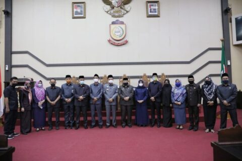 Purnabakti, Plt Sekwan Pamit