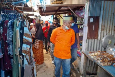 Makna di Balik Songkok Recca Lutfi Hanafi