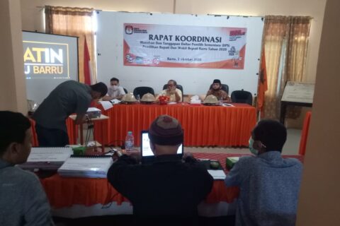 Tim Paslon Malkan-Salahuddin Protes DPS KPU Barru