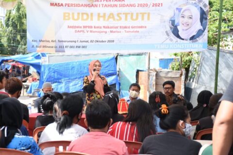Warga Tamarunang Keluhkan Jalan, Budi Hastuti Janji akan Tindaklanjuti di Dewan