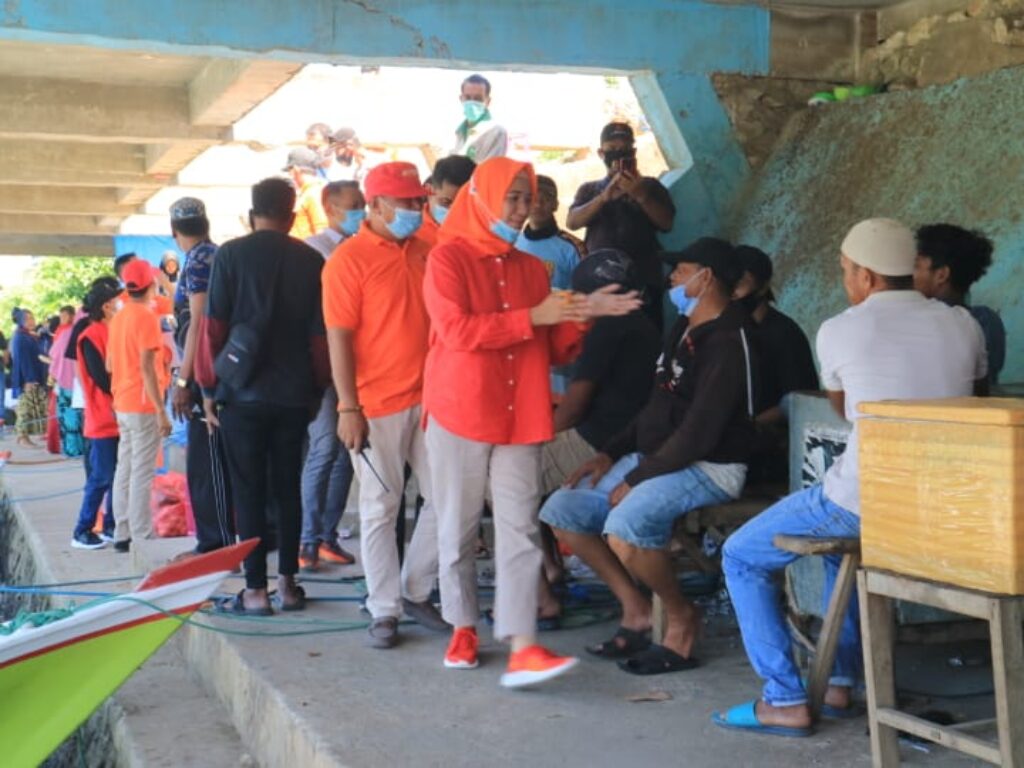 Dukung Bantuan Modal Usaha Anir-Lutfi, Warga Pangkajene: Perempuan Pilih Perempuan