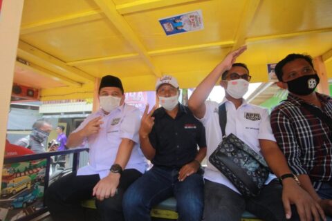 Konvoi Bentor Antar Appi Keliling Sapa Warga Pulau Barrang Lompo