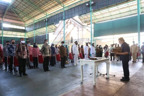 Lantik 142 Pejabat, Walikota Palopo Ingatkan Bisa Diganti Sewaktu-waktu