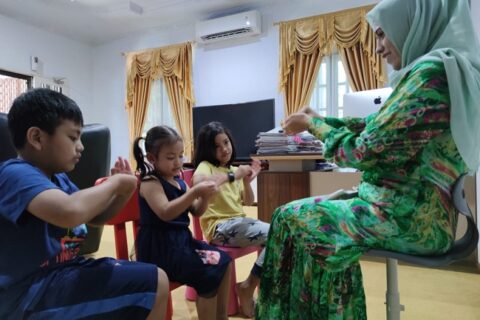 Ini yang Dilakukan Ketua PKK Sinjai dalam Menjaga Kesehatan Suami dan Anak-anaknya di Masa Pandemi