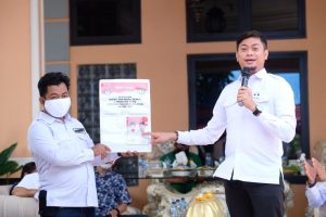 Muliakan Ulama, Adnan-Kio Akan Umrahkan Imam Masjid Penghafal Al-Quran