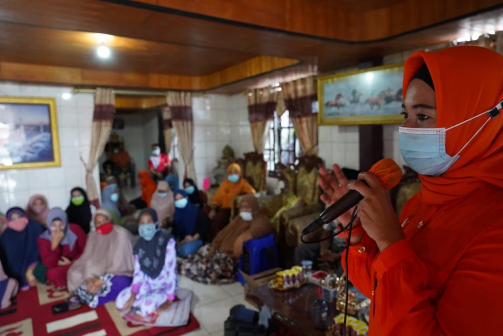 Cara Anir-Lutfi Tuntaskan Kelangkaan Pupuk di Pangkep