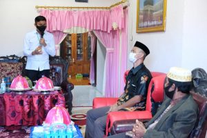 Apresiasi Imam Masjid, Adnan-Kio Programkan Umrah Gratis