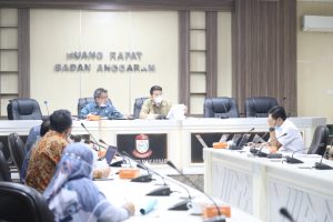 Bapemperda DPRD Makassar Bahas Perda Perizinan Jasa Umum dan Tertentu