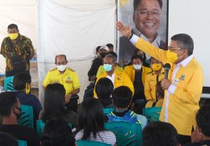 Tumbangkan Incumbent, Taufan Pawe Bangga Om Bas-Bro Dedy Menang di Torut