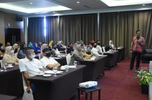 Zaenal Beta Sosialisasikan Perda Pengawasan dan Pengendalian Minol