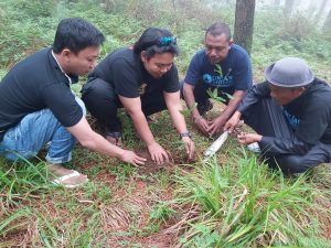 Wanapala Chetengan Tanam 1.500 Pohon di Lereng Bawakaraeng