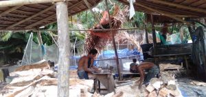 Pengrajin Sagu KWT Pangkaroang Bulawang Luwu Keluhkan Harga Sagu Turun saat Pandemi
