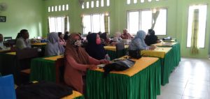 Optimalisasi Kelas Daring, SMAN 4 Luwu Gelar Sosialisasi AKM dan RPP 1 Lembar