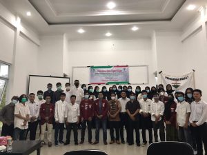 60 Mahasiswa Pengurus Persatuan Mahasiswa Luwu Utara Komisariat Bansel Dilantik